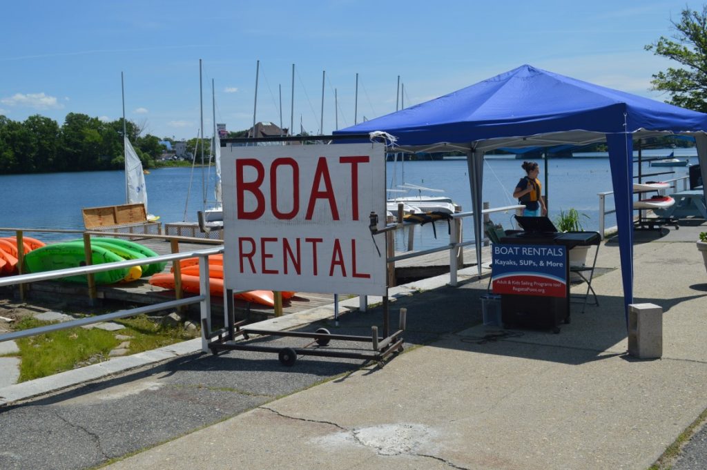 boat rentals available